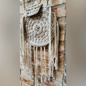Seashell Round Boho Bag in Natural Color / Fringe bottom / Long Strap Crossbody